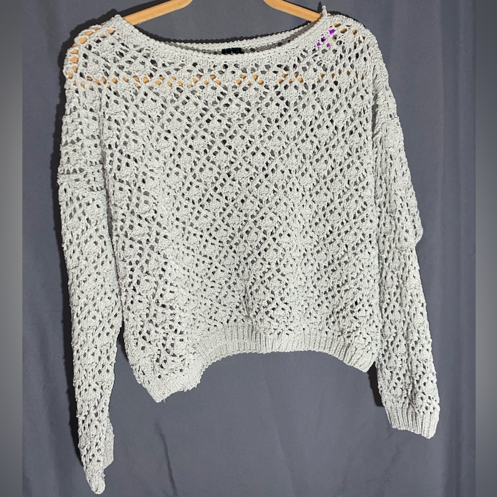 moon&madison mint green knit sweater